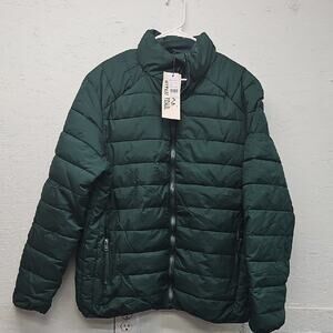 NWT Men's River Trail Zippered Green Puffer Jacket. Size Large. MSRP: $79.